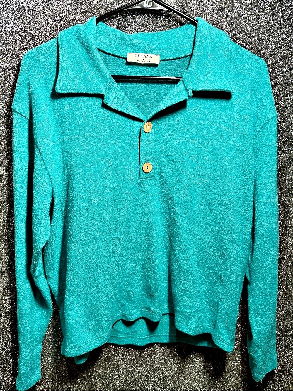 ZENANA Long Sleeve Collared Top in Blue Size Small Like New